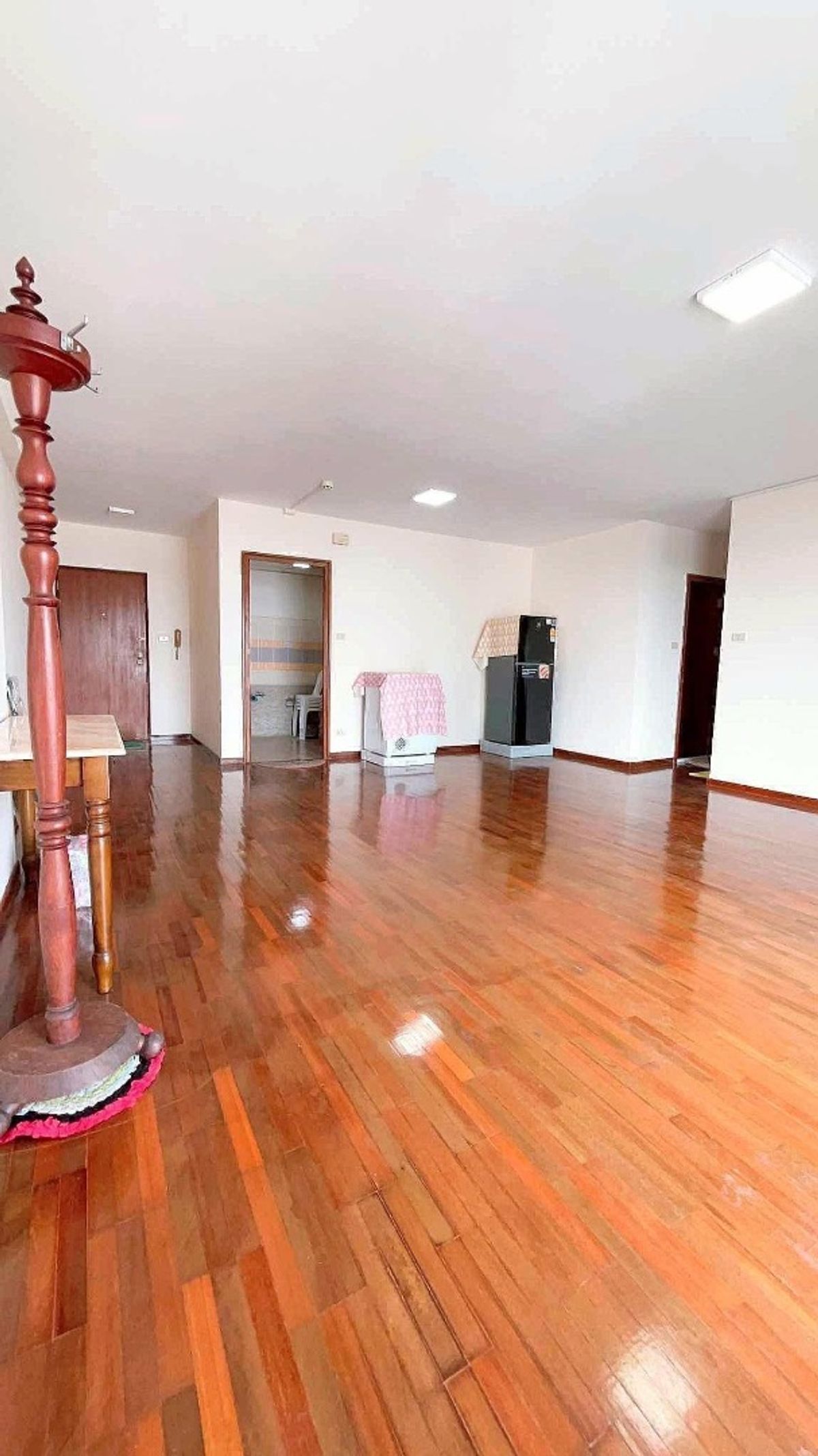 ขายคอนโดพระราม 3 สาธุประดิษฐ์ : 🔥 Hot Deal!🔥ขายด่วน  SV City Rama 3  2 ห้องนอน ราคาพิเศษ 3.79 Mb. พร้อมโอน! วิวแม่น้ำเจ้าพระยา ฝั่งบางกระเจ้า พร้อมอ่างอาบน้ำ 📍