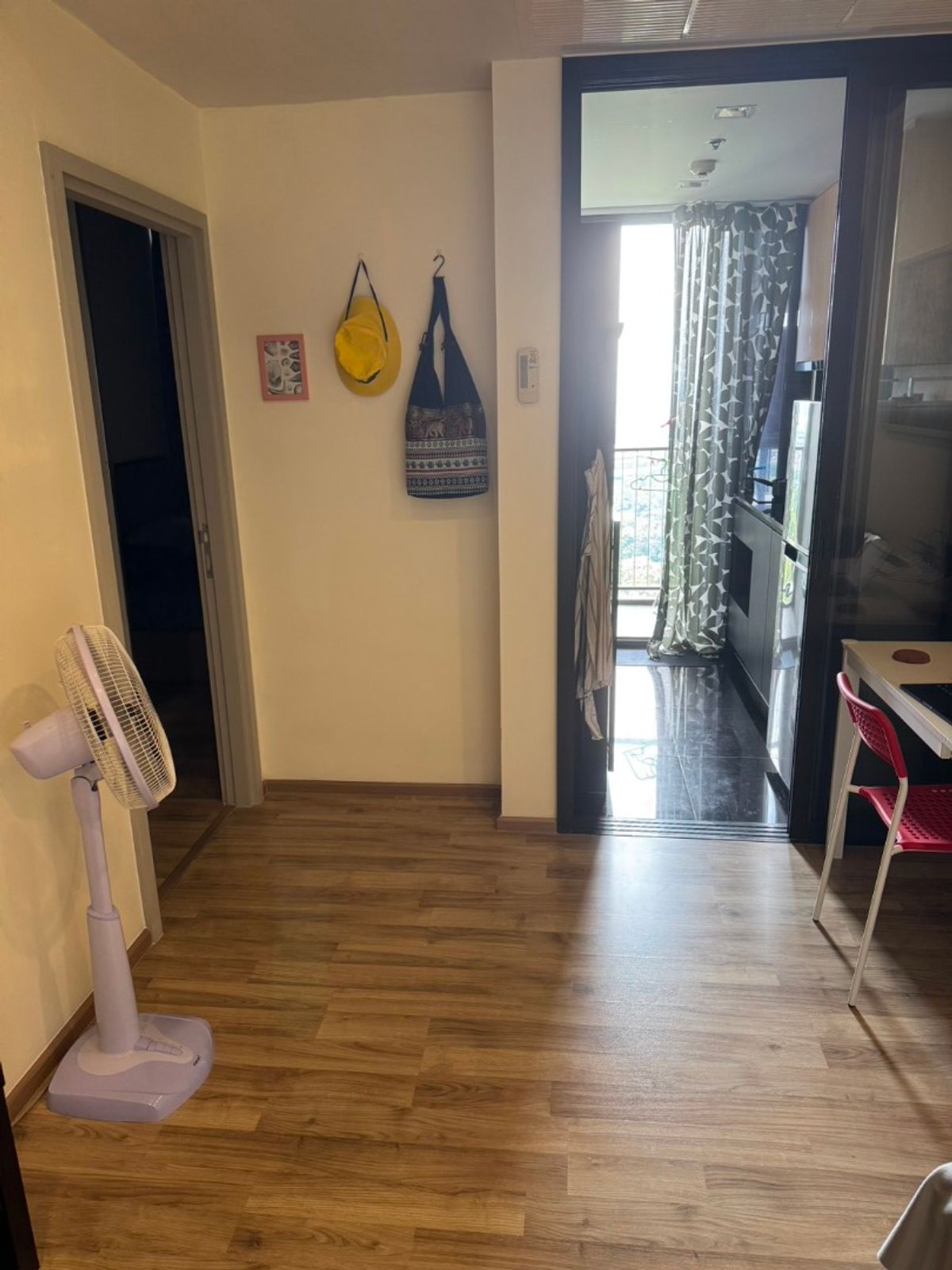 For SaleCondoSapankwai,Jatujak : 🔥 Hot Deal! For Sale The Line Jatujak-Mochit 1 Bedroom 32.21 sq.m. High floor with Chatuchak Park view ✨ Price 5.7 Mb. Yield 4.6%* 🏙️