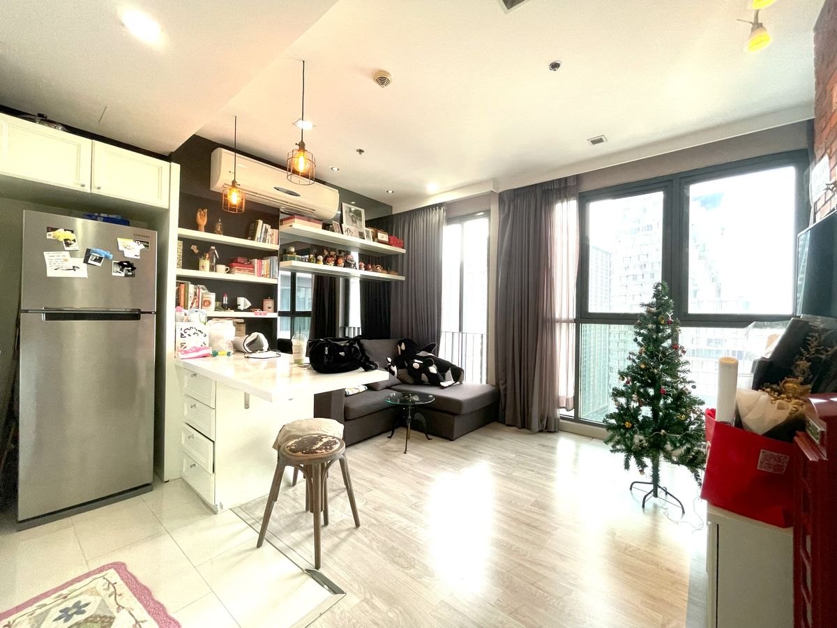 For SaleCondoRama9, Petchburi, RCA : For Sale: Rare Duplex Condo – Ideo Mobi Rama 9 Prime Location – Opposite Central Plaza Rama 9, Next to MRT Rama 9 2Floor 2 parking spaces