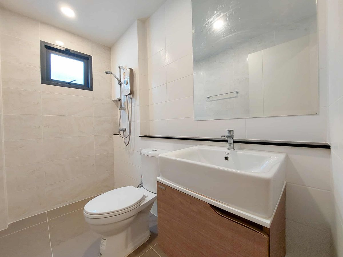 For SaleHouseMin Buri, Romklao : 🔥 The cheapest in the project! The City Rama 9 - Ramkhamhaeng only 11 negative. 🔥