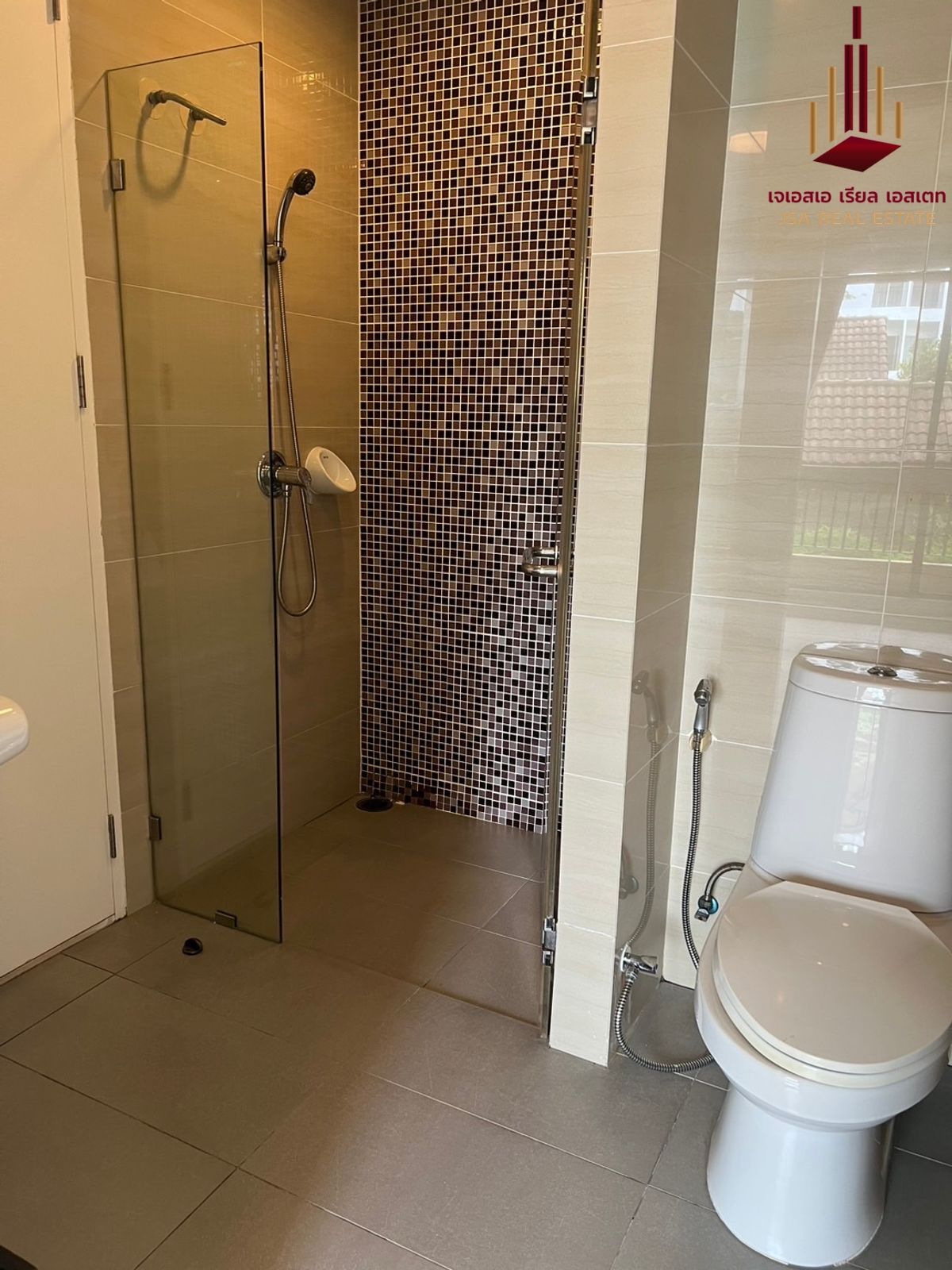 For SaleCondoOnnut, Udomsuk : ✨ For Sale: Sense Sukhumvit 68 Condo ✨ 💰 ONLY 2,580,000 THB