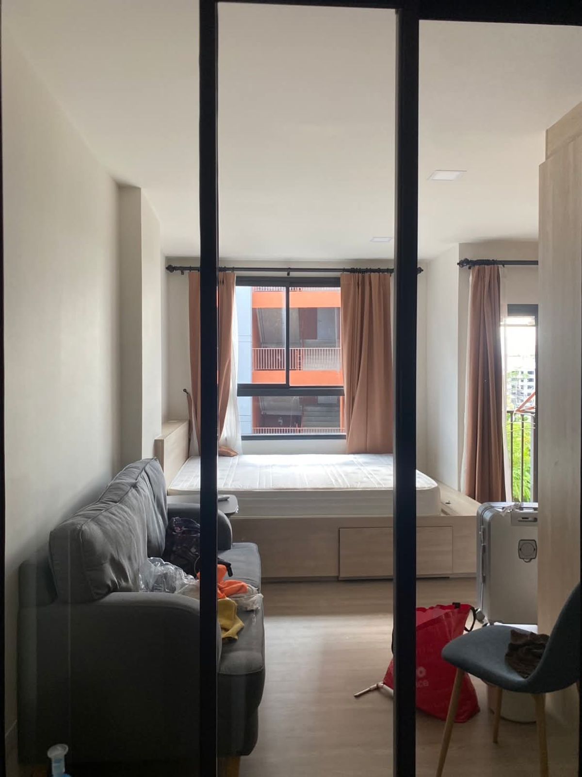 For RentCondoBangna, Bearing, Lasalle : 9,500 BHT/Month the Move Bangna (Near Central Bangna)