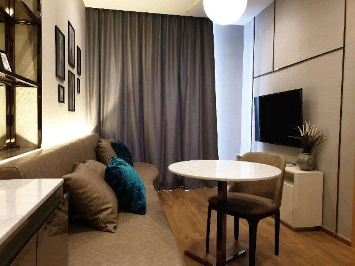 For RentCondoSukhumvit, Asoke, Thonglor : 1 bed 1 bath  35 sqm condo at Noble BE33 for rent 32,000THB per month, Sukhumvit Soi 33, Phrom Phong BTS station