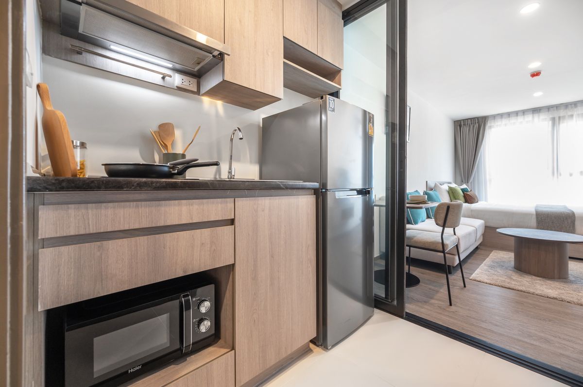 For RentCondoSriracha Laem Chabang Ban Bueng : 	Brixton Kaset–Sriracha | คอนโดติดถนนสุขุมวิท เฟอร์ครบ ใกล้ ม.เกษตร 	•	คอนโดใหม่ Smart Kitchen ศรีราชา ทำเลทอง ใกล้มหาวิทยาลัย