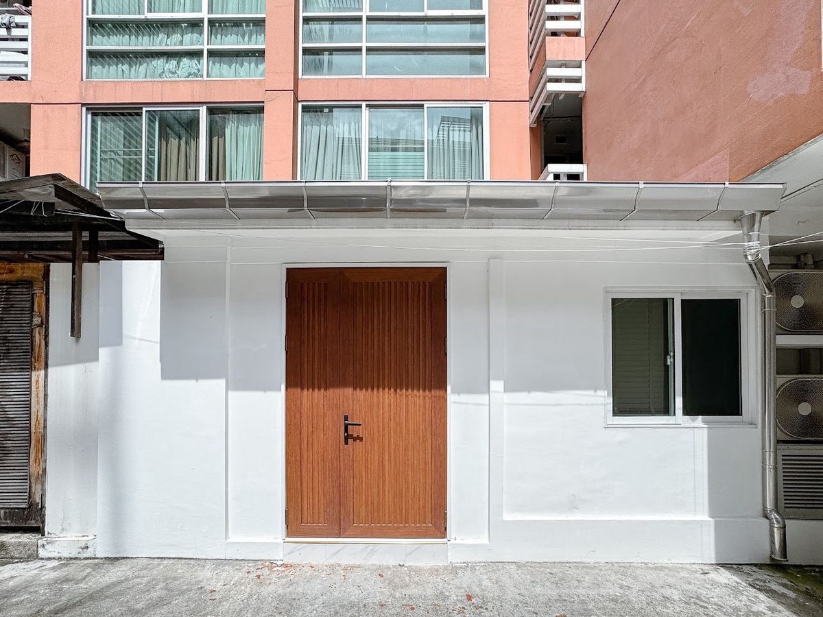 For SaleCondoRatchadapisek, Huaikwang, Suttisan : 🔥 [For Sale] Urgent sale! The Kris 3 Ratchada Condo (The Kris 3 Ratchada 17) near the Din Daeng Expressway and MRT Sutthisan only 500 meters.