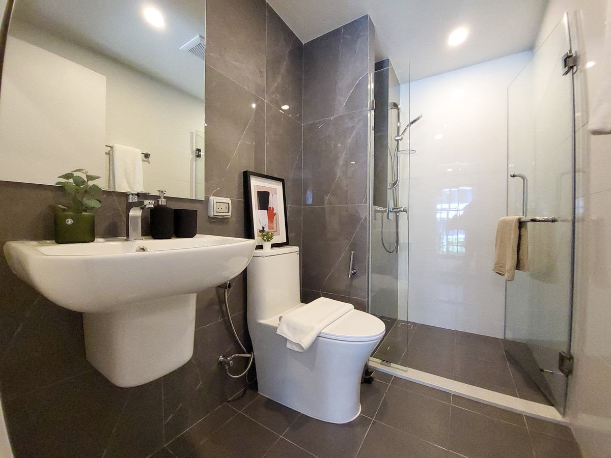 ให้เช่าคอนโดศรีราชา แหลมฉบัง บ้านบึง : 🔥 เช่าระยะสั้น ❤️ Brixton Kaset Sriracha Campus 💎 SMART CLOSET I STUDIO I 24 SQM.