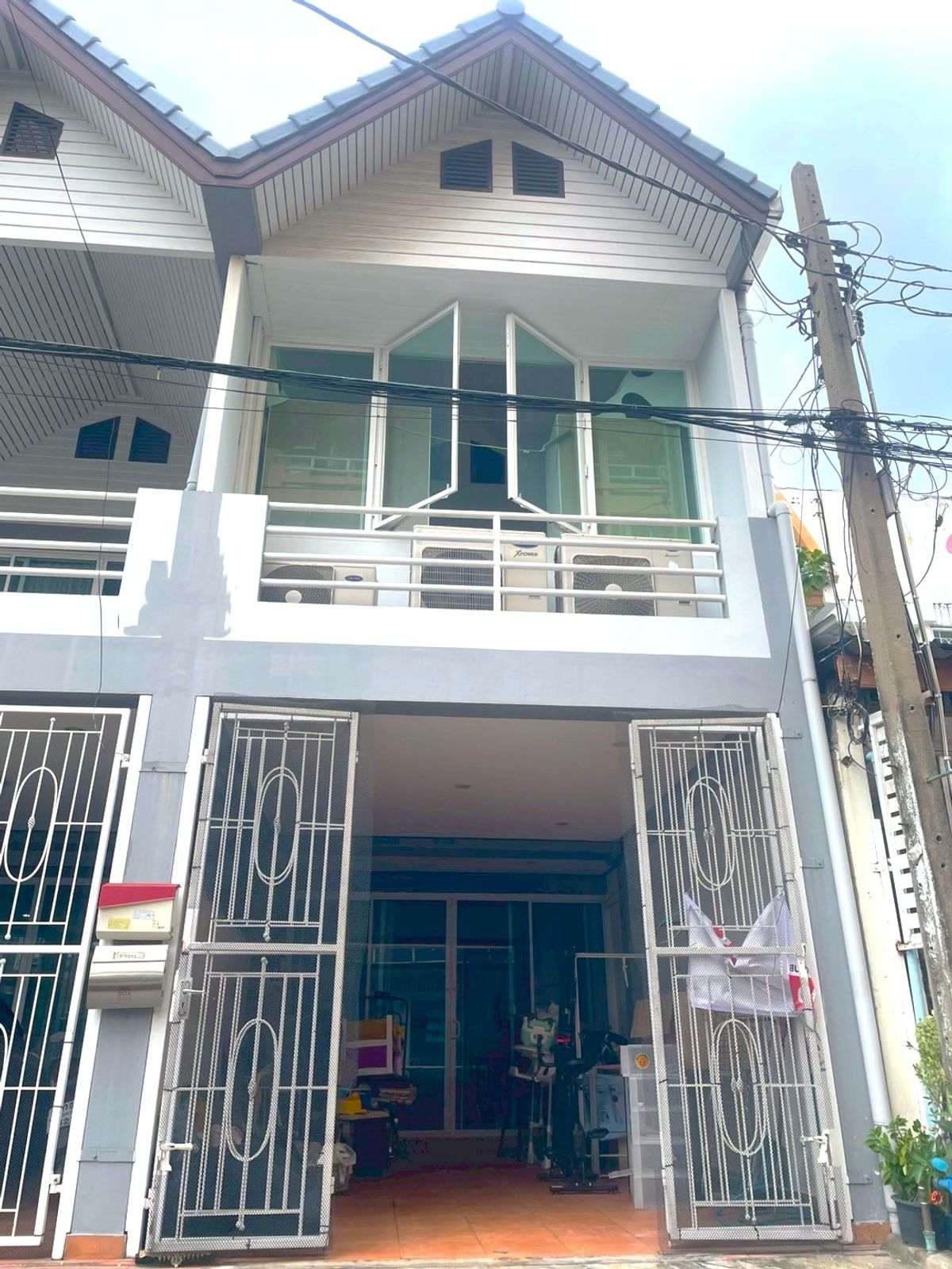 For RentTownhomeRatchadapisek, Huaikwang, Suttisan : HK0583♛ 2 bedroom townhome for rent ⚝ Ratchada-Huai Khwang ♜MRT Cultural Center of Thailand ∞099-5919653,065-9423251▚Line@surreside