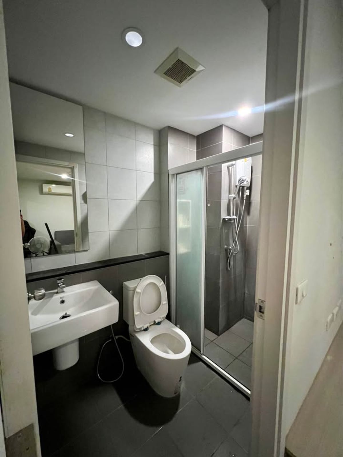 For SaleCondoKasetsart, Ratchayothin : The room is beautiful. Very good price !!