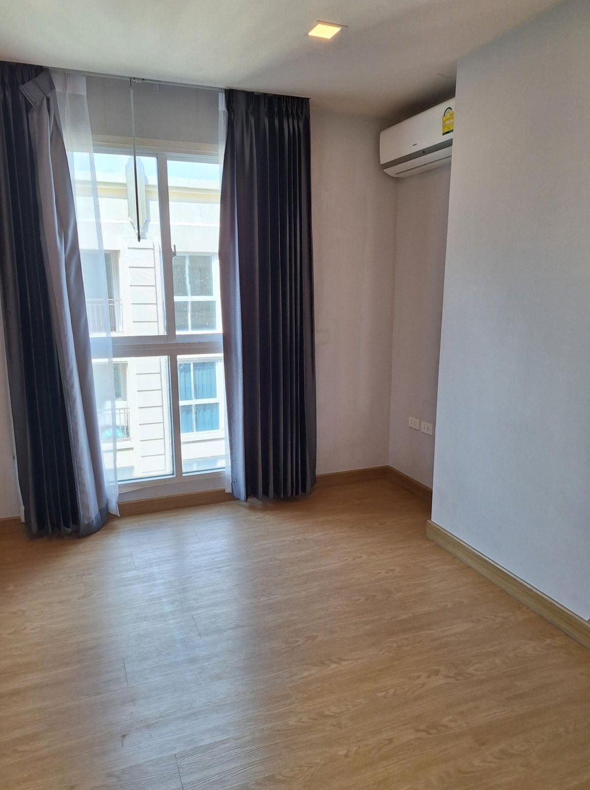 For SaleCondoOnnut, Udomsuk : Sukhumvit 64 Condo for Sale | The Light New York | Fully Fitted Units from 2.2 MB