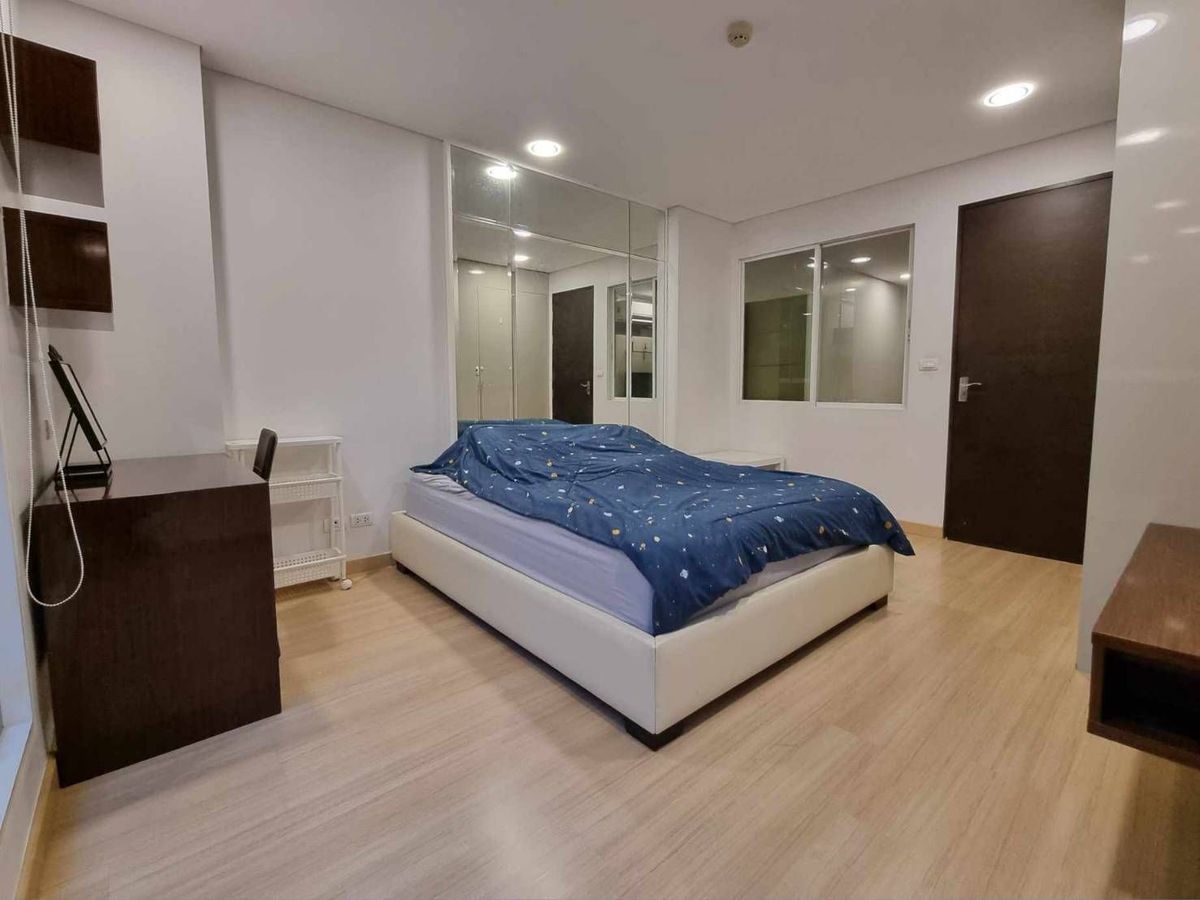 For RentCondoRatchathewi,Phayathai : Condo, good location, The Address Pathumwan 1Bedroom 49SQ.M. Wide room, good price in the center of the city, 50 meters from BTS Ratchathewi near Siam.