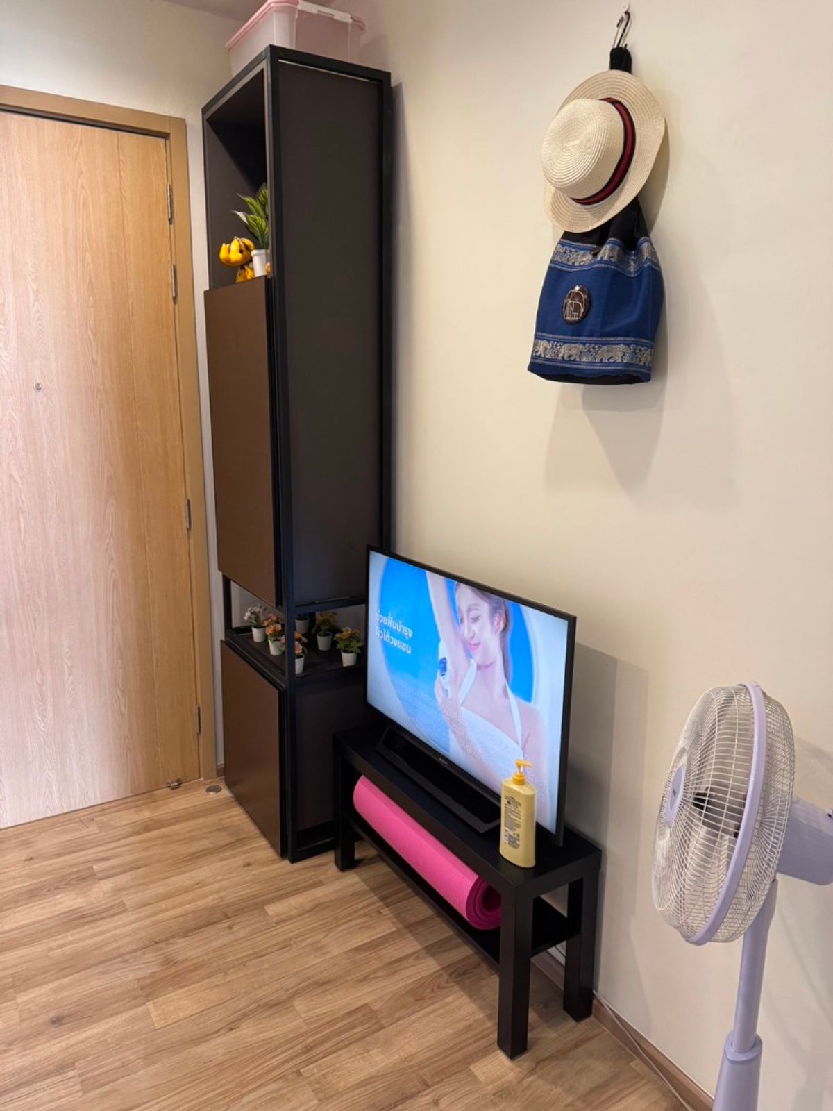 For SaleCondoSapankwai,Jatujak : 🔥 Hot Deal! For Sale The Line Jatujak-Mochit 1 Bedroom 32.21 sq.m. High floor with Chatuchak Park view ✨ Price 5.7 Mb. Yield 4.6%* 🏙️