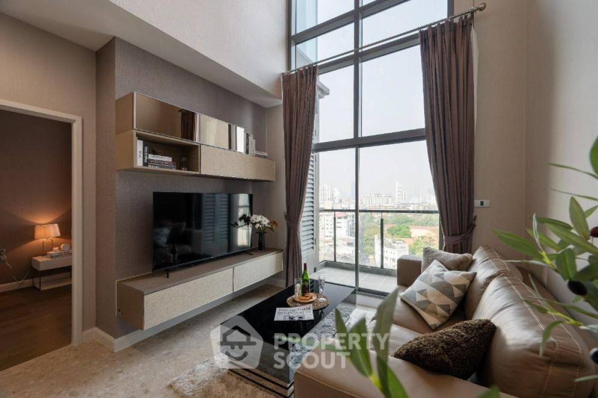 For SaleCondoSukhumvit, Asoke, Thonglor : 2-BR Condo at The Crest Sukhumvit 34 near BTS Thong Lor