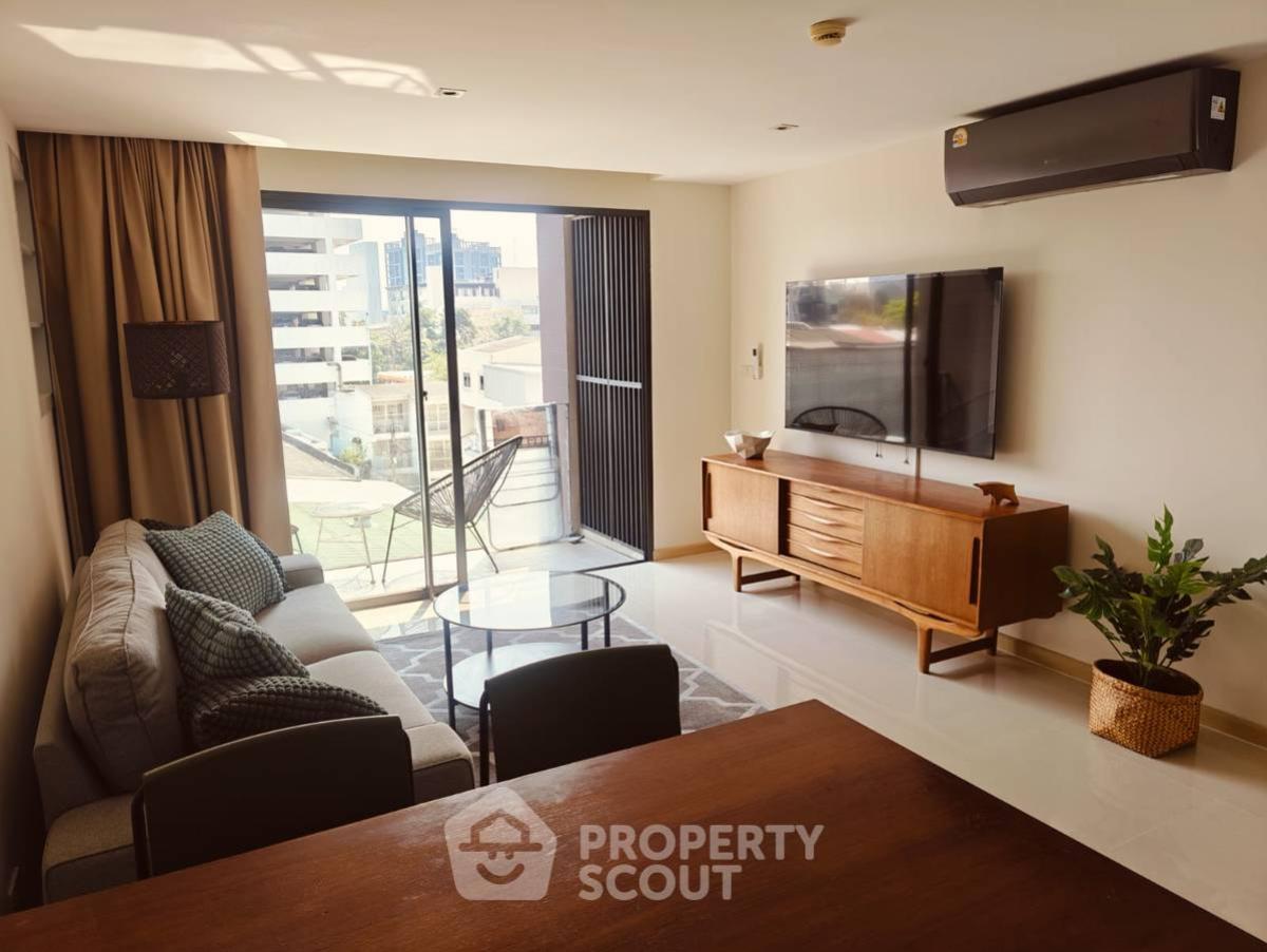 For SaleCondoSukhumvit, Asoke, Thonglor : 2-BR Condo at Socio Reference 61 near BTS Thong Lor