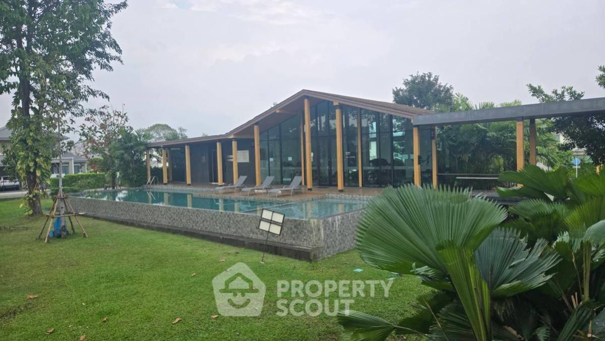 For SaleHousePattaya, Bangsaen, Chonburi : 3-BR House at Life In The Garden Rongpo-Motorway in Takhian Tia