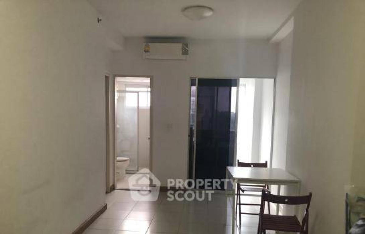 For SaleCondoRama9, Petchburi, RCA : 1-BR Condo at Supalai Park Asoke Ratchada near MRT Phra Ram 9