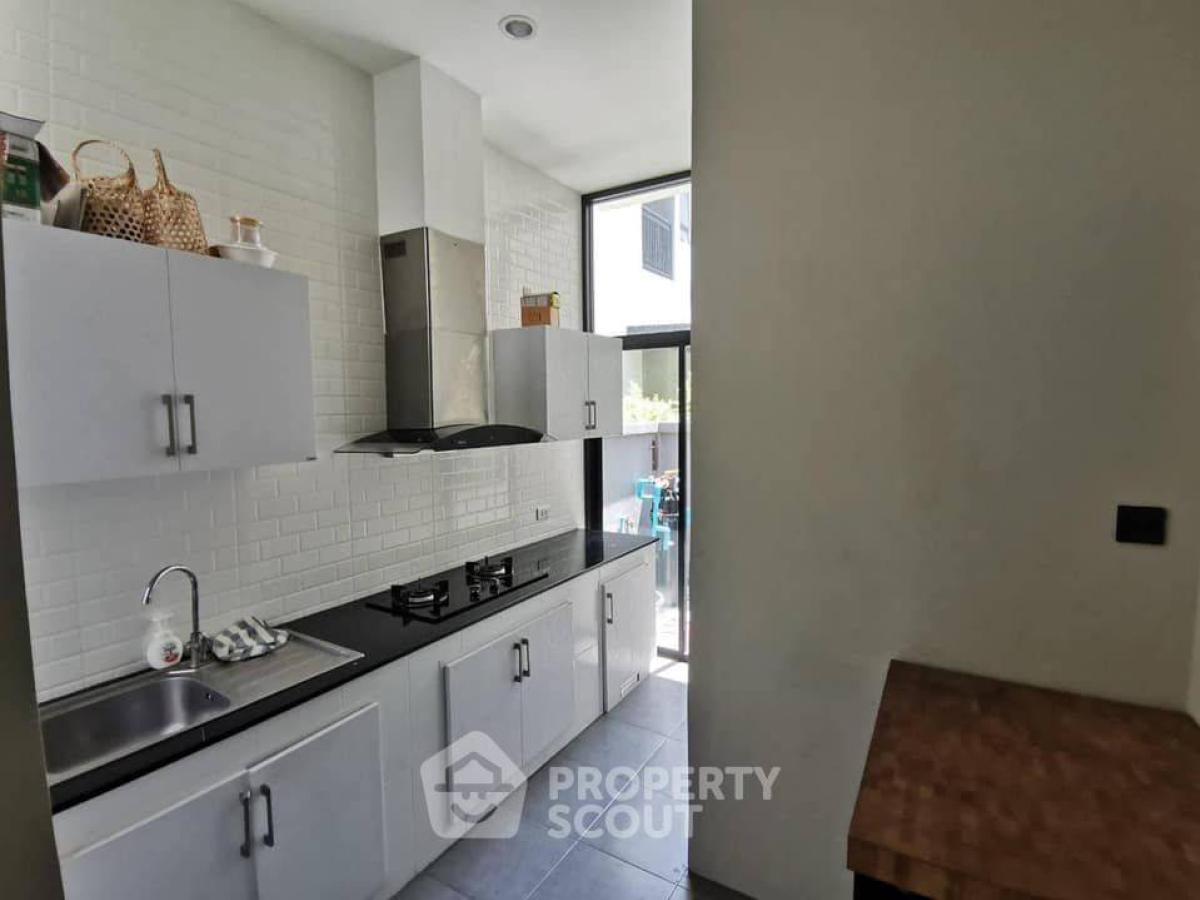 For SaleHouseOnnut, Udomsuk : 4-BR House at The Gentry Sukhumvit in Bang Chak