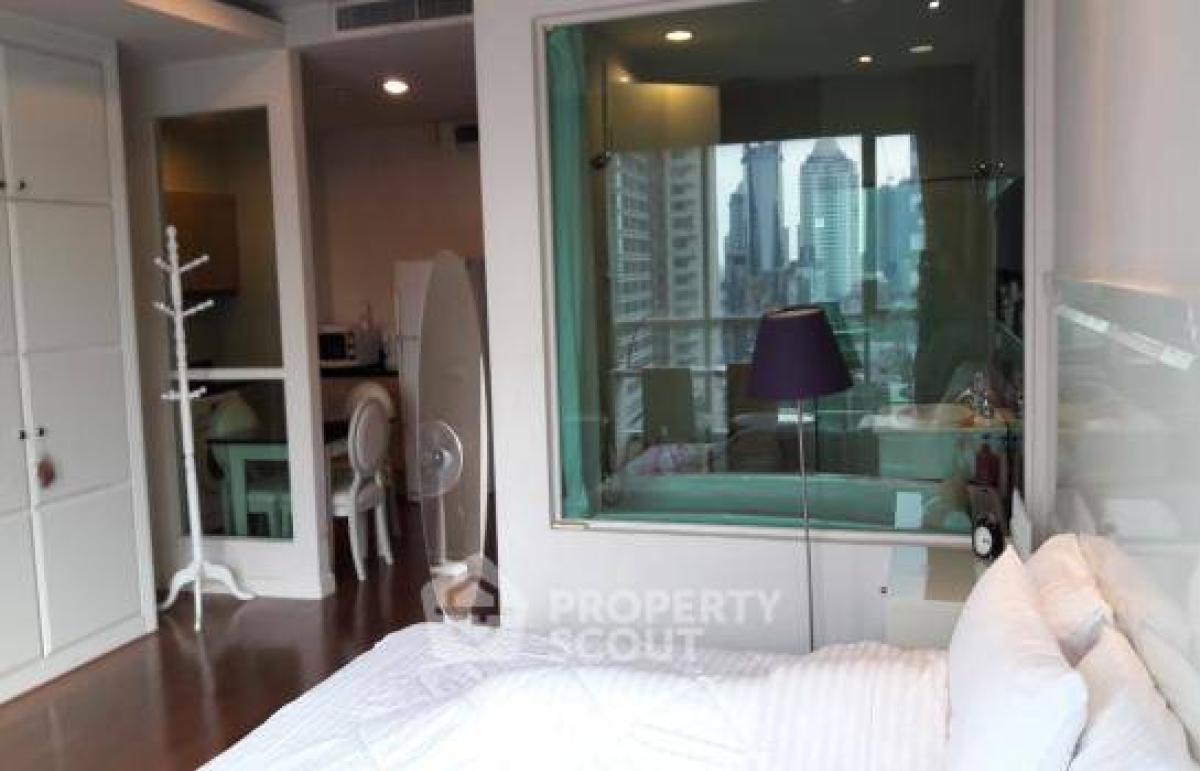 For SaleCondoWitthayu, Chidlom, Langsuan, Ploenchit : 1-BR Condo at The Address Chidlom near BTS Chit Lom