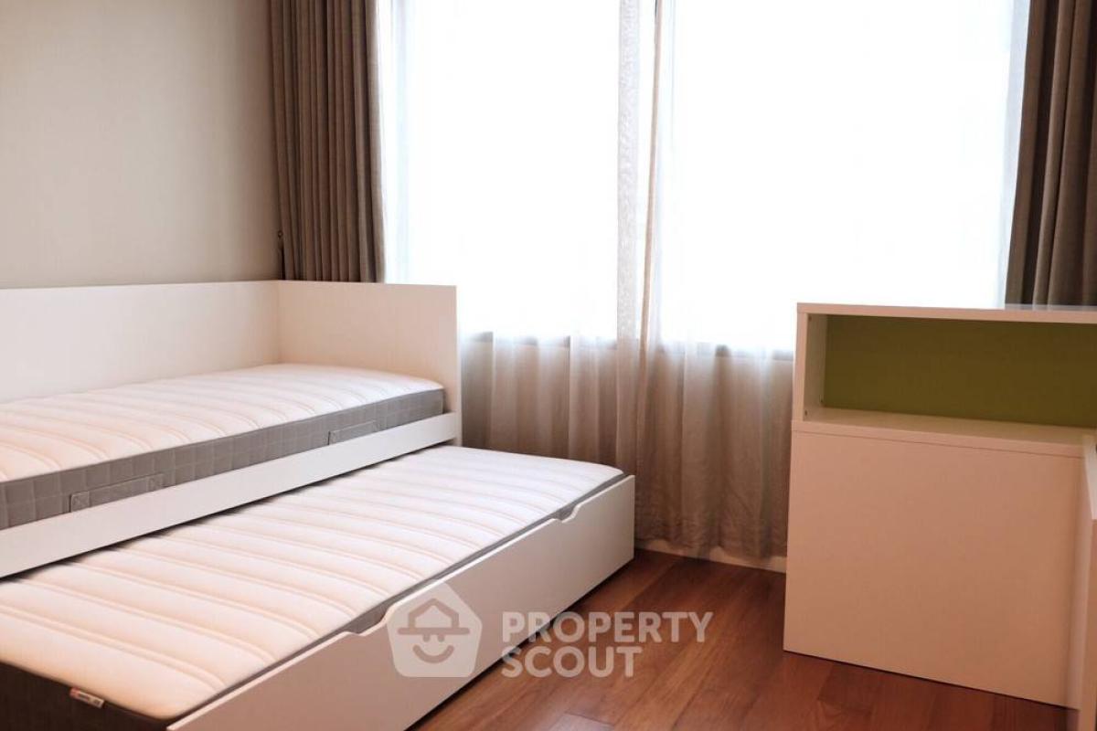 For SaleCondoSukhumvit, Asoke, Thonglor : 2-BR Condo at Bright Sukhumvit 24 Condominium near BTS Phrom Phong