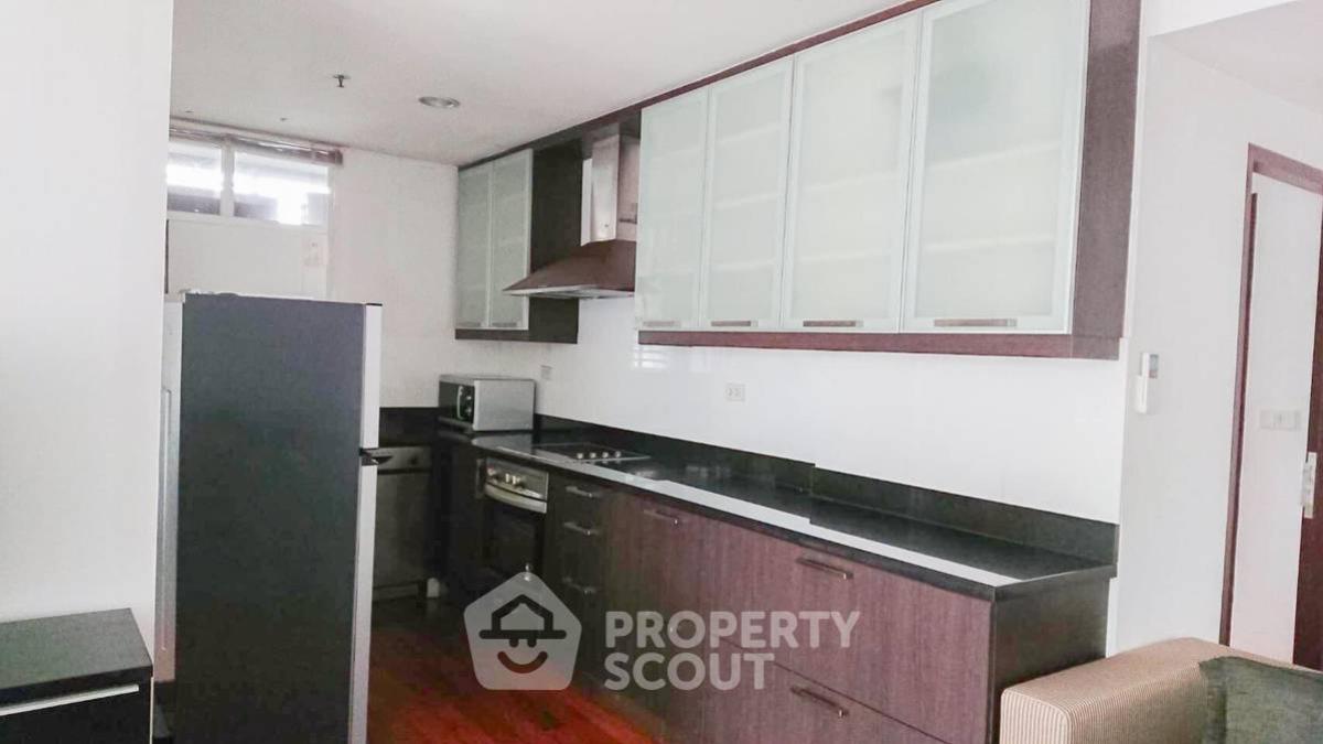 For SaleCondoWitthayu, Chidlom, Langsuan, Ploenchit : 2-BR Condo at Urbana Langsuan Condominium near BTS Ratchadamri