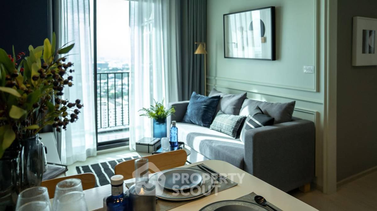 For SaleCondoChaengwatana, Muangthong : 2-BR Condo at Nue Noble Chaengwattana in Bang Talat