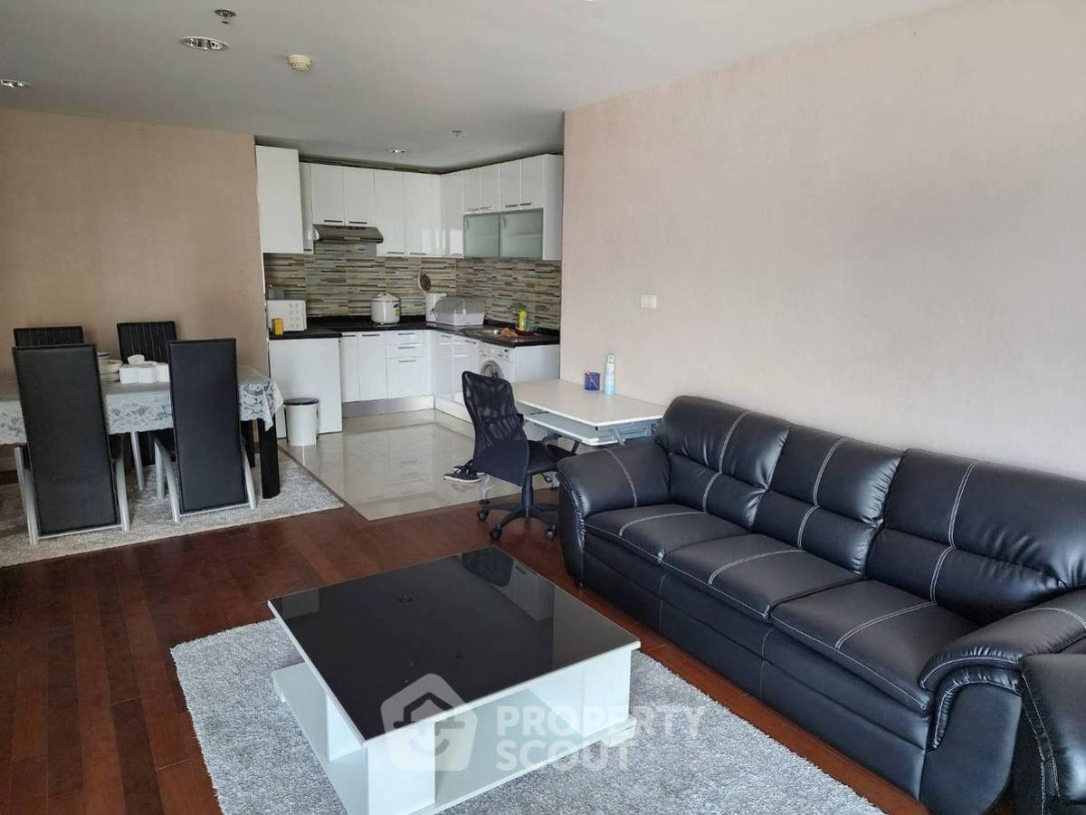For SaleCondoRama9, Petchburi, RCA : 2-BR Condo at Belle Grand Rama 9 near MRT Phra Ram 9