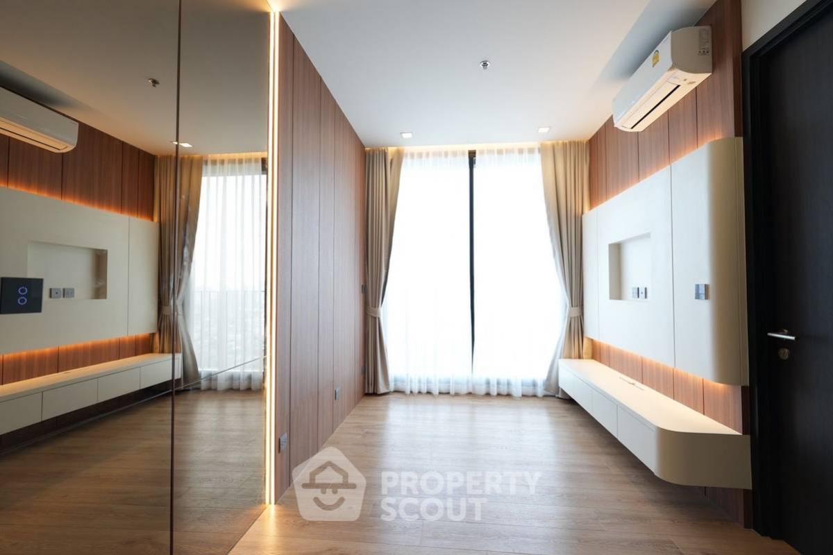 ขายคอนโดอารีย์ อนุสาวรีย์ : คอนโด 1-ห้องนอน ที่ โนเบิล อราวน์ อารีย์ ใกล้ BTS อารีย์