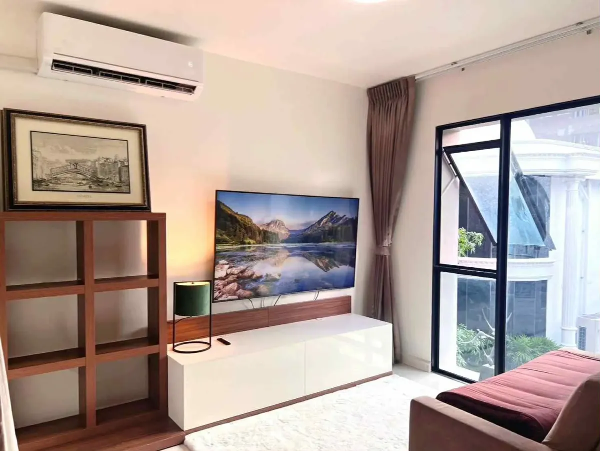 ให้เช่าคอนโดสุขุมวิท อโศก ทองหล่อ : Le Cote Sukhumvit 14 One bedroom condo for rent