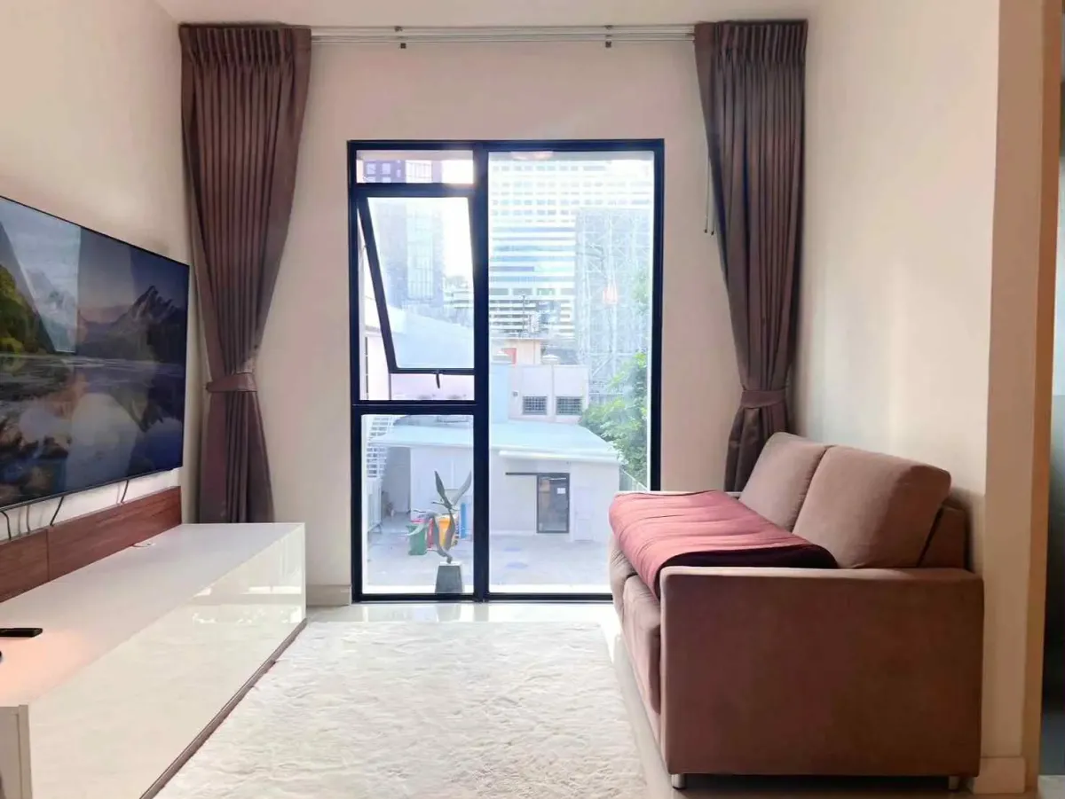 ให้เช่าคอนโดสุขุมวิท อโศก ทองหล่อ : Le Cote Sukhumvit 14 One bedroom condo for rent
