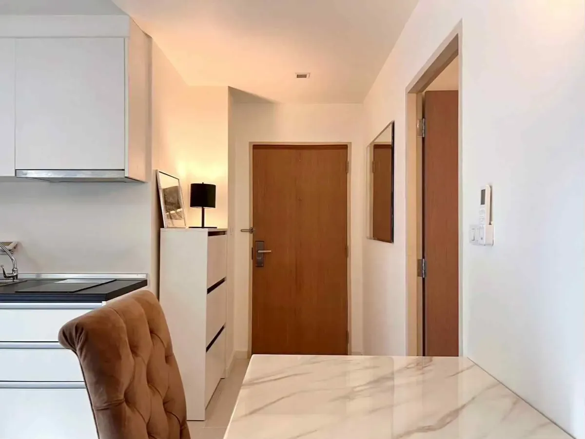 ให้เช่าคอนโดสุขุมวิท อโศก ทองหล่อ : Le Cote Sukhumvit 14 One bedroom condo for rent