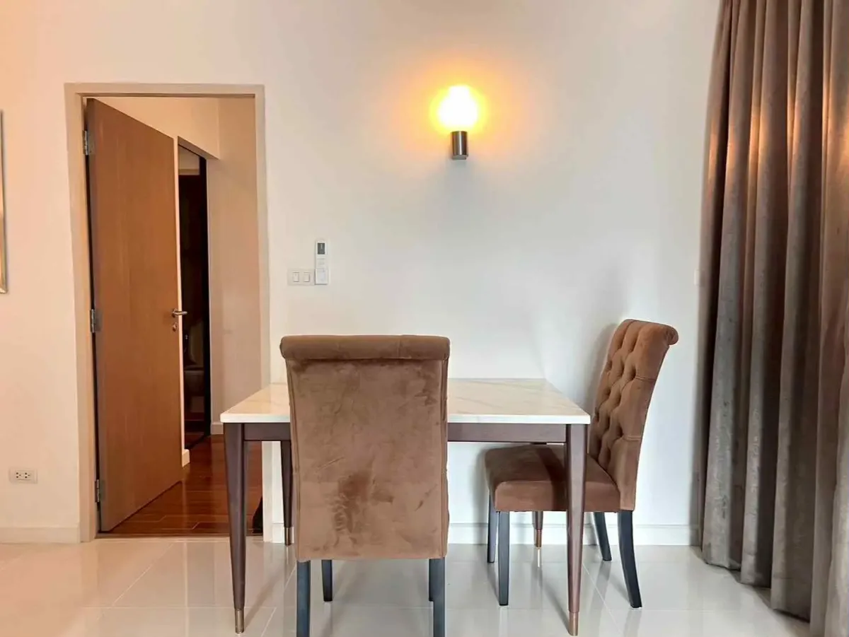 ให้เช่าคอนโดสุขุมวิท อโศก ทองหล่อ : Le Cote Sukhumvit 14 One bedroom condo for rent