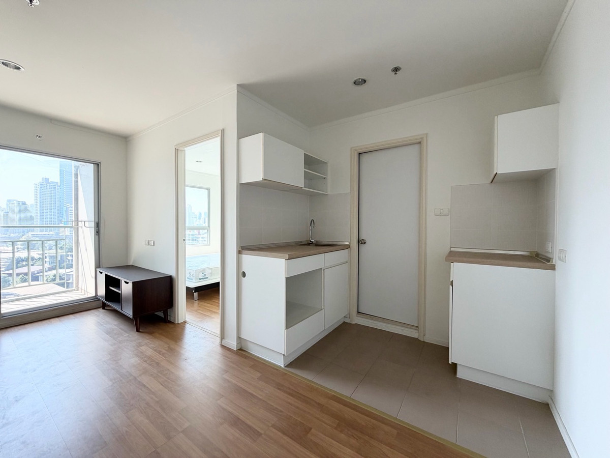 ขายคอนโดพระราม 9 เพชรบุรีตัดใหม่ RCA : ขายคอนโด ลุมพินี พาร์ค พระราม 9-รัชดา 