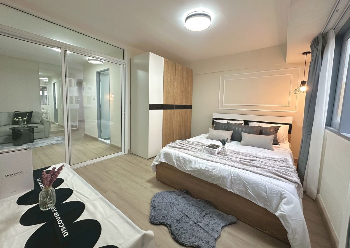 For SaleCondoBangna, Bearing, Lasalle : 🏡 New remote condo for sale in the new Modern style, ready to stay There are 3 rooms to choose from.