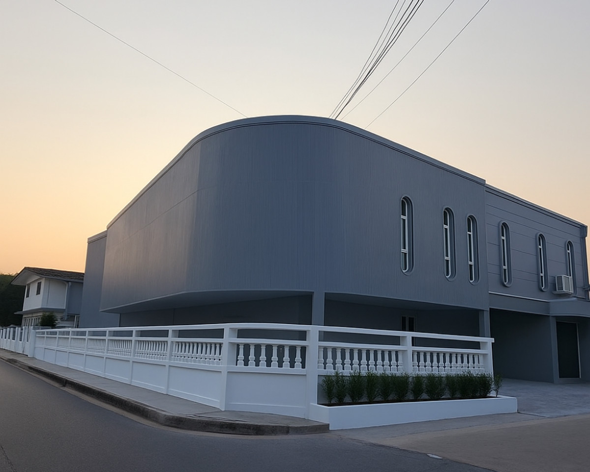 For SaleWarehouseMin Buri, Romklao : Warehouse + newly built office near the BTS with back-end system + storefront + team + complete storage space