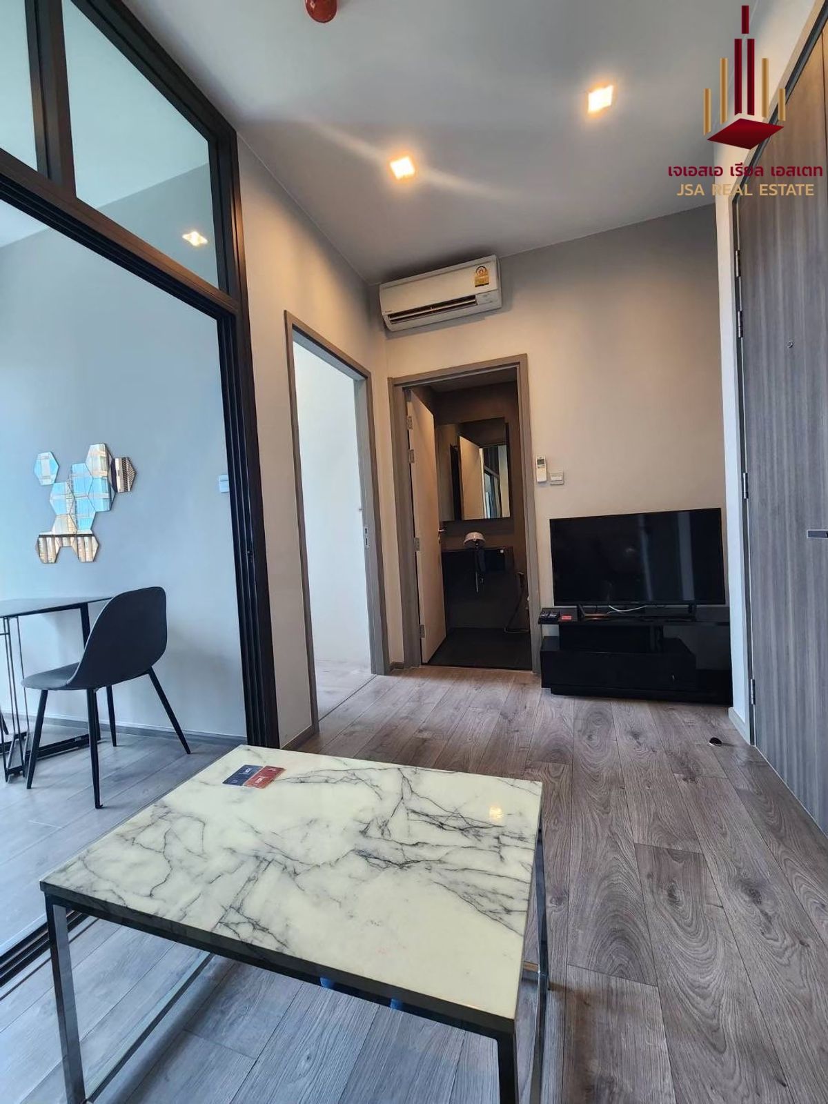 For SaleCondoLadprao, Central Ladprao : ✨ For Sale: WHIZDOM Avenue Ratchada - Ladprao Condo ✨ 💰 ONLY 4,700,000 THB