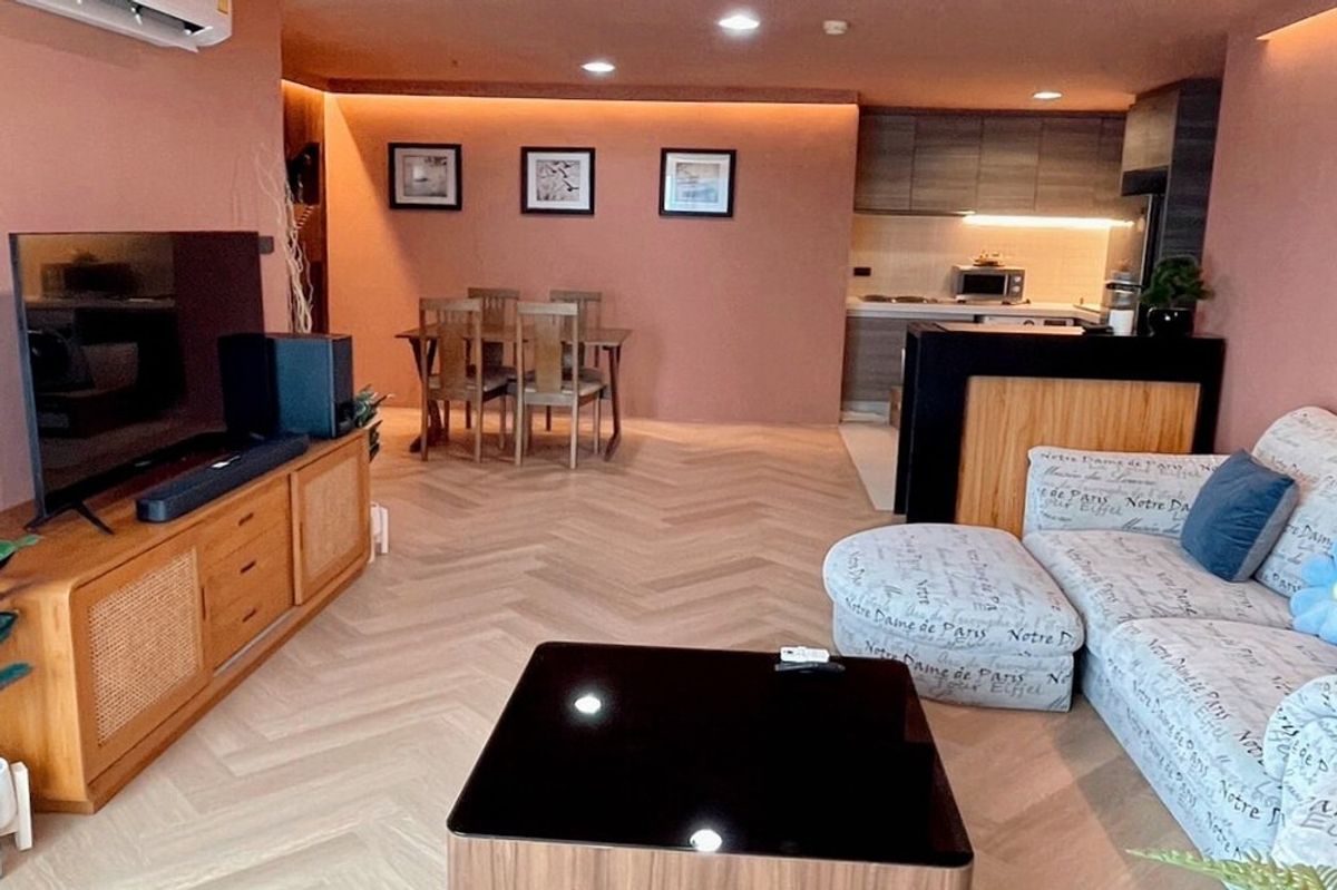 คอนโดพระราม 9 เพชรบุรีตัดใหม่ RCA : 🔥 สำหรับขาย - เช่า !! ชั้นสูง 13++, nice view!! 🔥 Code C20250900027..........Belle Grand Rama 9, 2 ห้องนอน, 1 ห้องน้ำ, แต่งครบ, สไตล์โมเดิร์น, พร้อมเข้าอยู่, ราคาพิเศษ!!📣📣