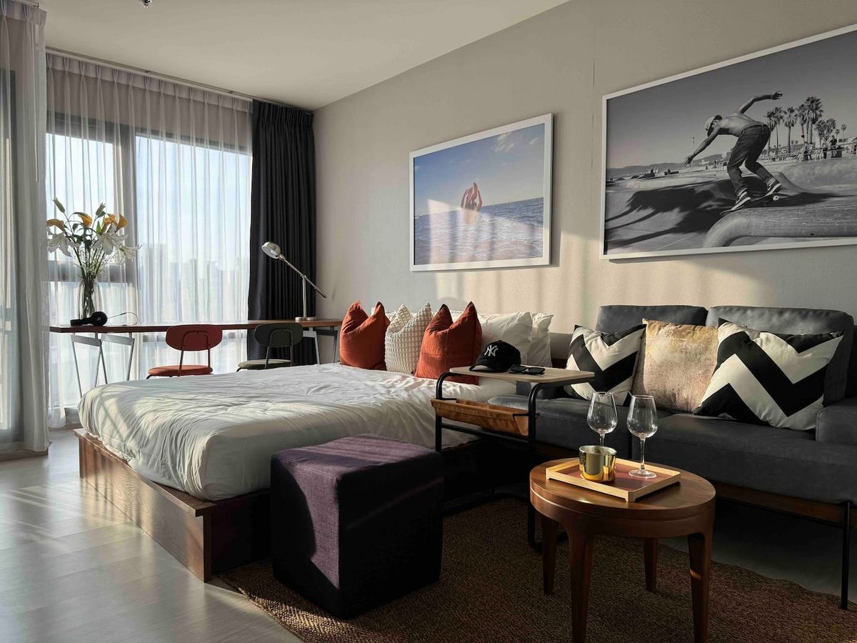 ให้เช่าคอนโดสุขุมวิท อโศก ทองหล่อ : (for rent) RHYTHM Sukhumvit 36-38 ใกล้รถไฟฟ้า BTS ทองหล่อ
