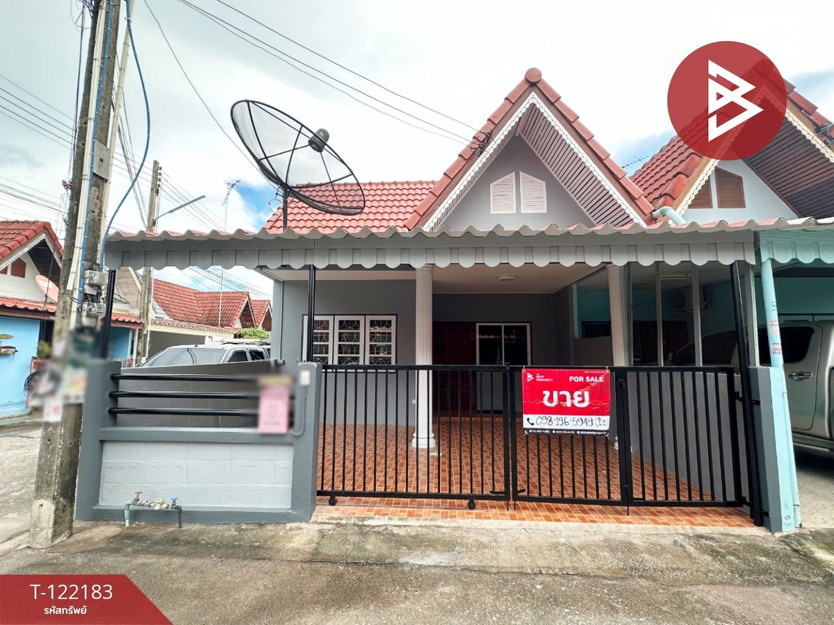 For SaleTownhomePattaya, Bangsaen, Chonburi : Selling a single -story townhouse behind the corner of Chuan Jhai Niwet3