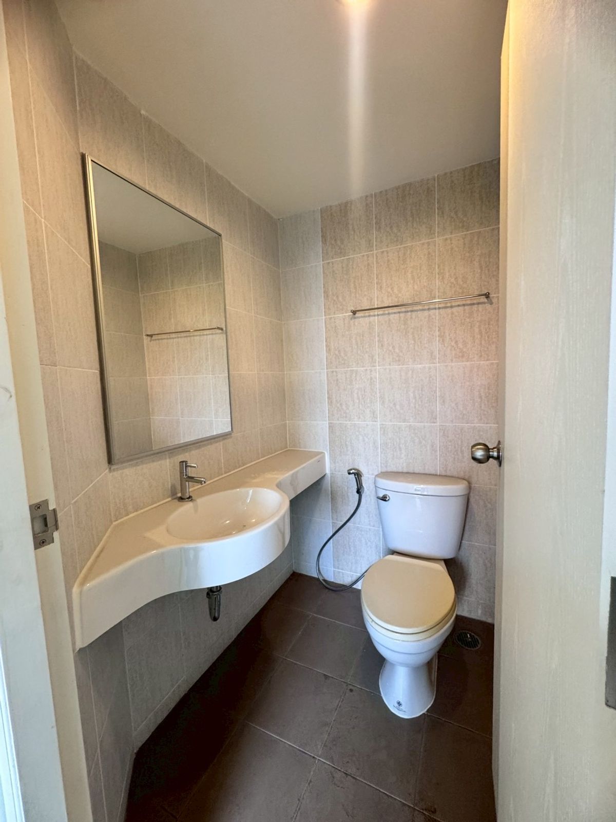 For SaleCondoPattanakan, Srinakarin : Condo for sale, Lumpini Ville Onnut-Phatthanakan A, 3rd floor ** only 1.65 million baht ** (N.1859)