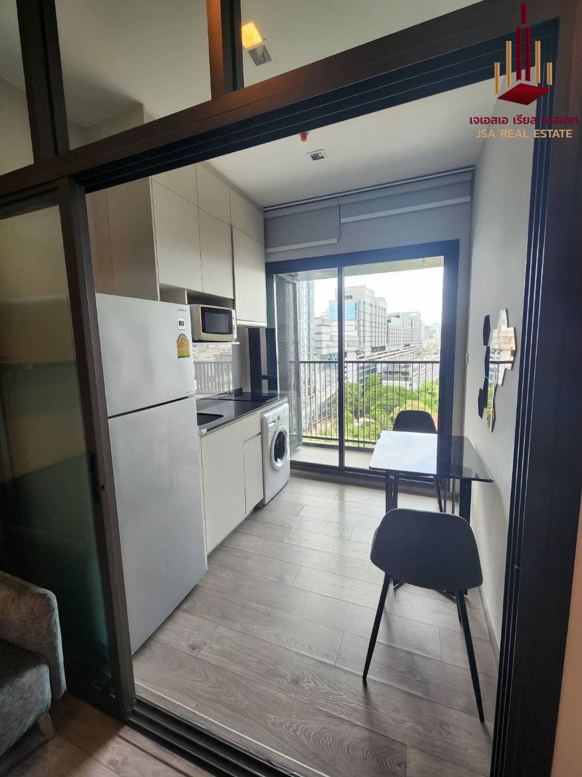 For SaleCondoLadprao, Central Ladprao : ✨ For Sale: WHIZDOM Avenue Ratchada - Ladprao Condo ✨ 💰 ONLY 4,700,000 THB