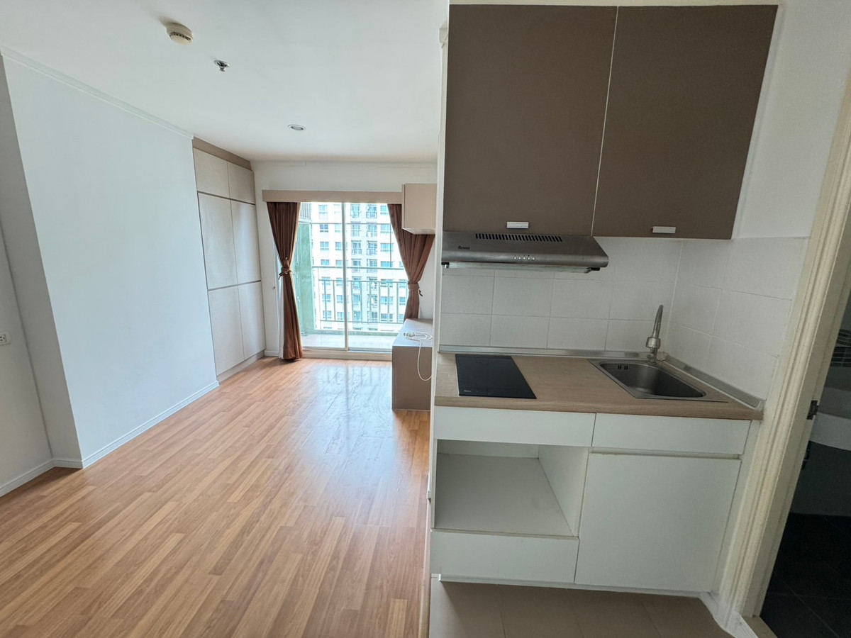 For SaleCondoRama9, Petchburi, RCA : Lumphini Park Rama 9-Ratchada Condo for sale-Ratchada 🤑 Good position, beautiful decoration, near the shop, shop, buy by yourself or rented out !!
