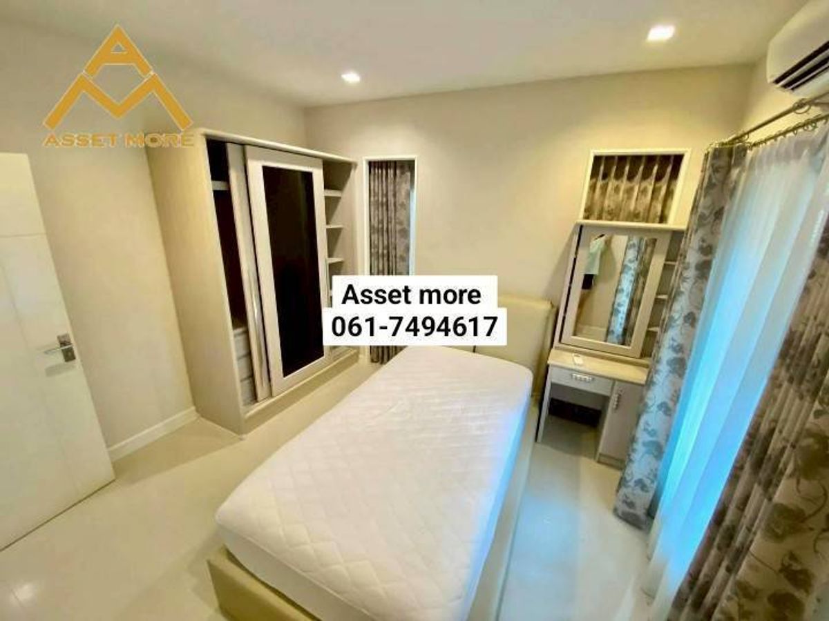 ให้เช่าบ้านลาดกระบัง สุวรรณภูมิ : ให้เช่าบ้านเดี่ยว 2 ชั้น  ขนาด 82.4 ตรว. พื้นที่ใช้สอย 284 ตรม. ถ.เฉลิมพระเกียรติ แขวงประเวศ เขตประเวศ กทม.