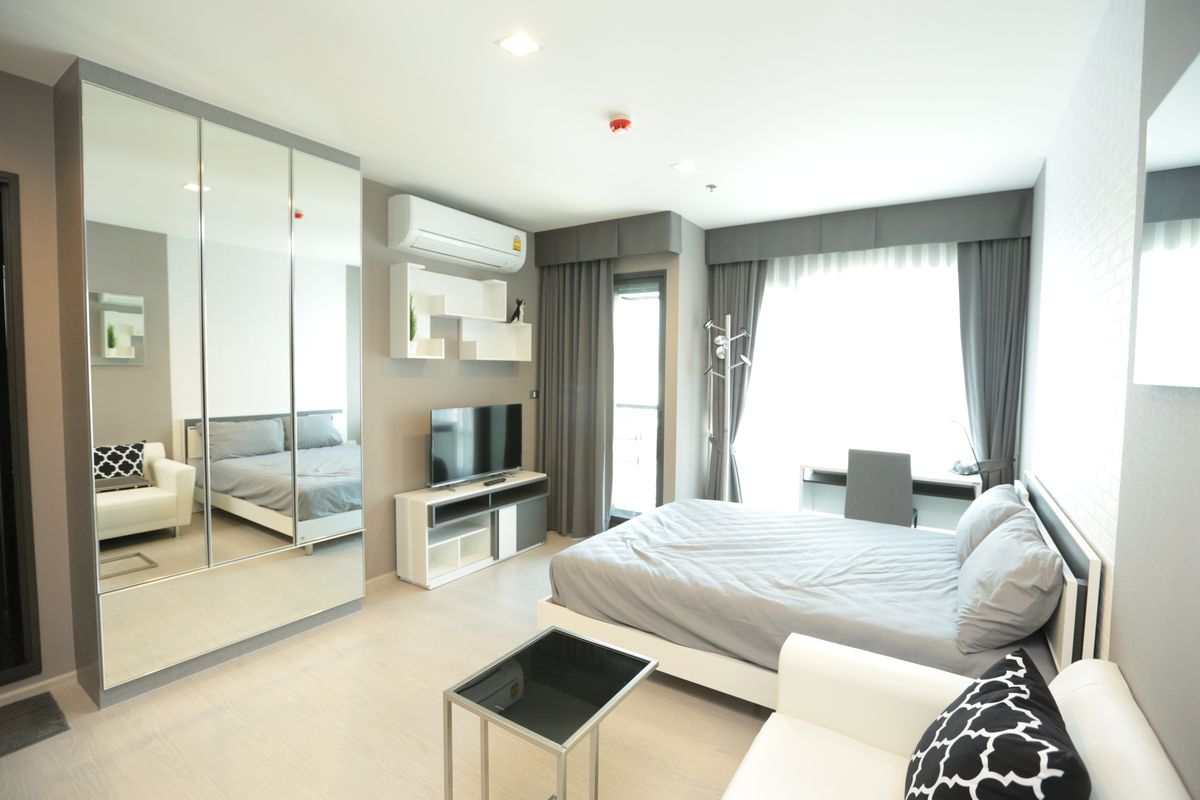 ให้เช่าคอนโดสุขุมวิท อโศก ทองหล่อ : (for rent) RHYTHM Sukhumvit 36-38 ใกล้รถไฟฟ้า BTS ทองหล่อ