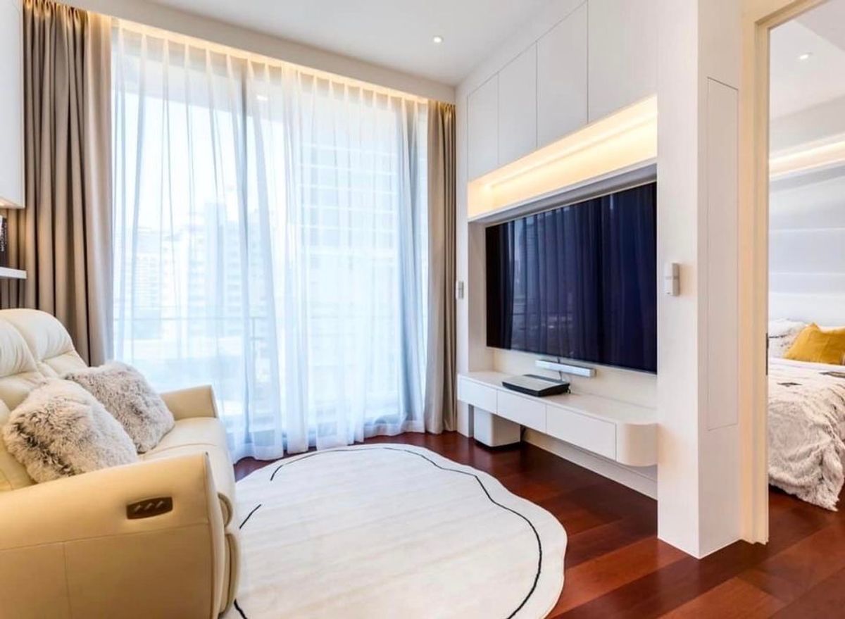 For RentCondoSukhumvit, Asoke, Thonglor : ✅ ✅ khun by yoo, Ultimate Luxury 1 bedroom ready to contact LINE @BKTASSTEST. Call 095-325-8928.