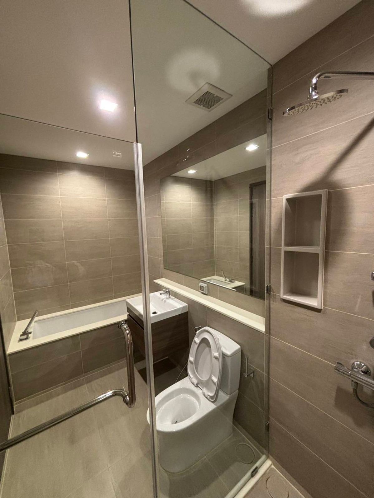 ให้เช่าคอนโดสาทร นราธิวาส : ✨ For Rent: Rhythm Charoenkrung Pavillion✨ 💰 Only 90,000 THB/month