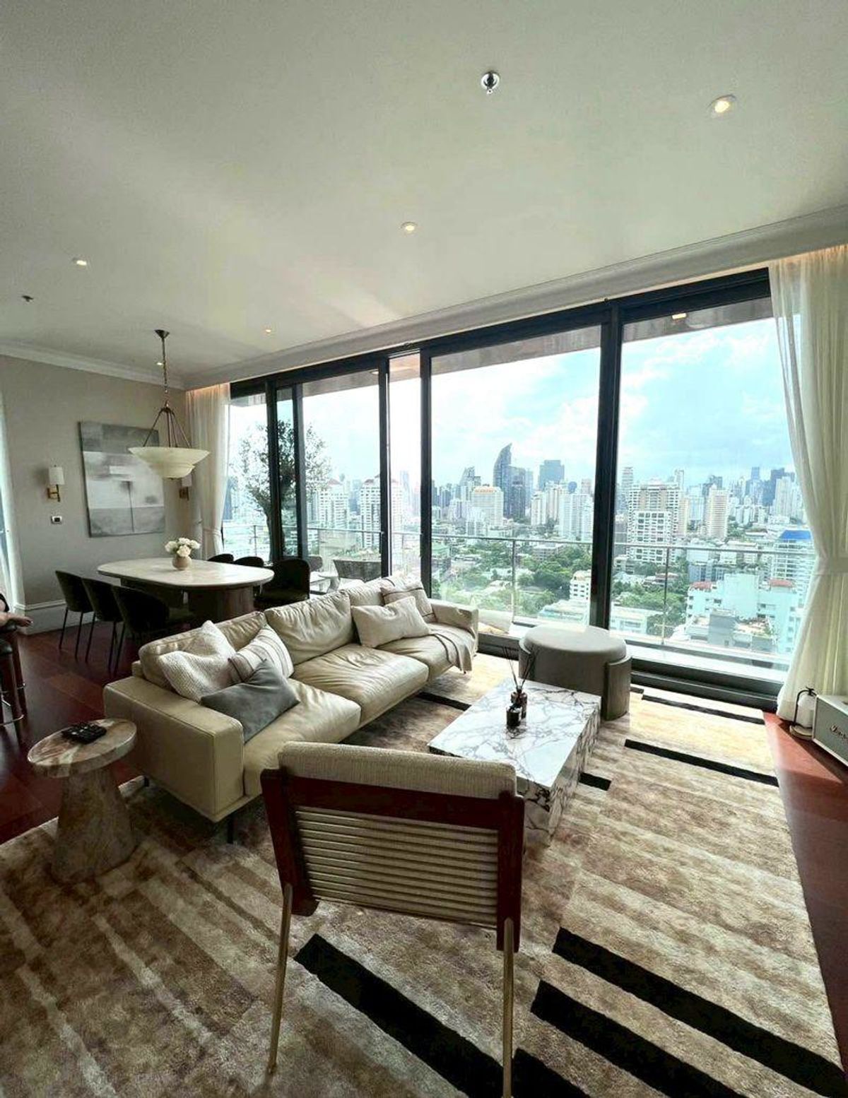 ให้เช่าคอนโดสุขุมวิท อโศก ทองหล่อ : LTHC13221 – Condo for Rent คอนโดให้เช่า | KHUN by YOO คุน บาย ยู | 149.5 sqm | 3 Beds 3 Baths | 275K/Month | Near BTS Thonglor