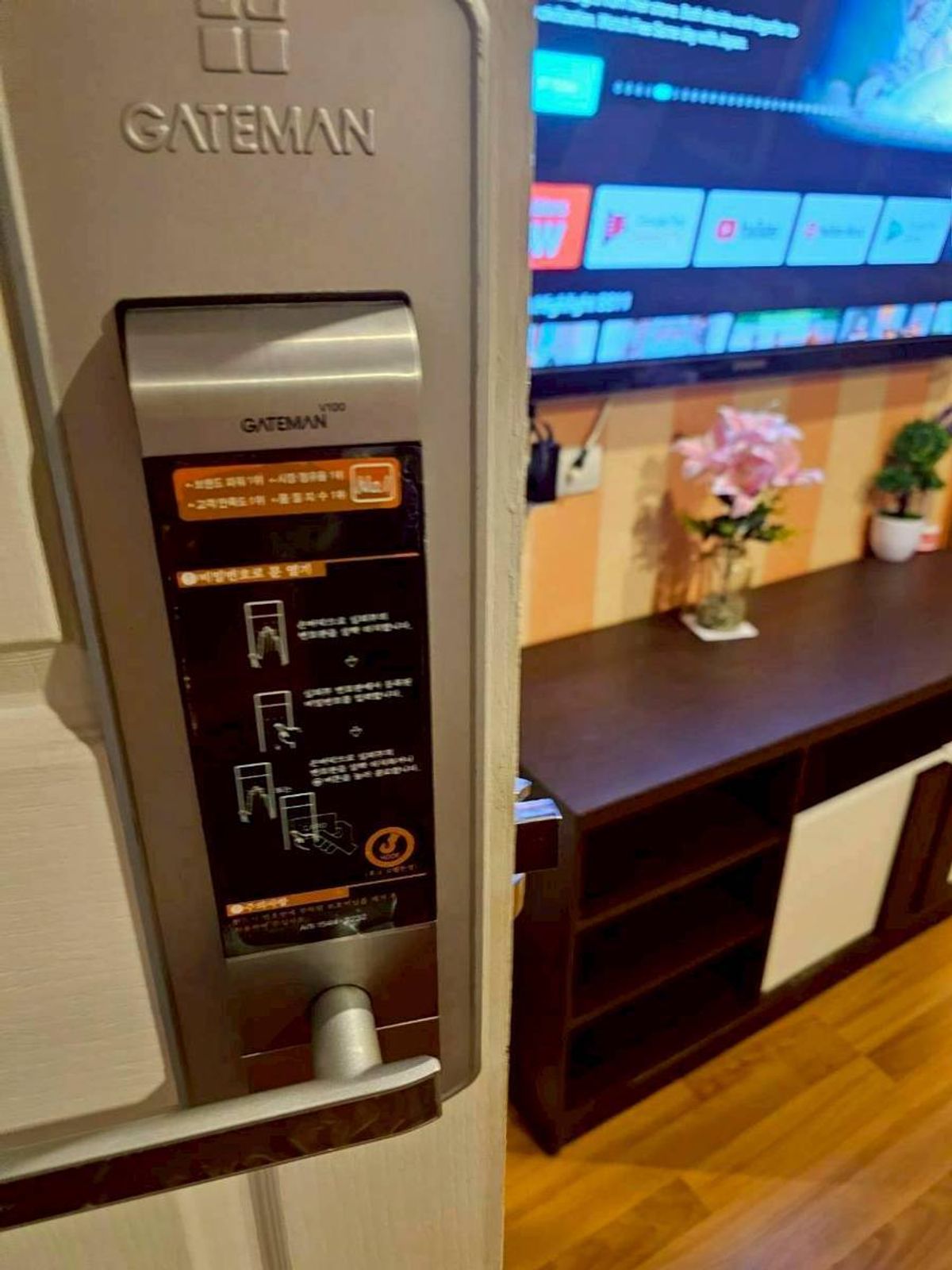 For RentCondoNawamin, Ramindra : ✅ LRL142 ✅ Line : @p2nproperty