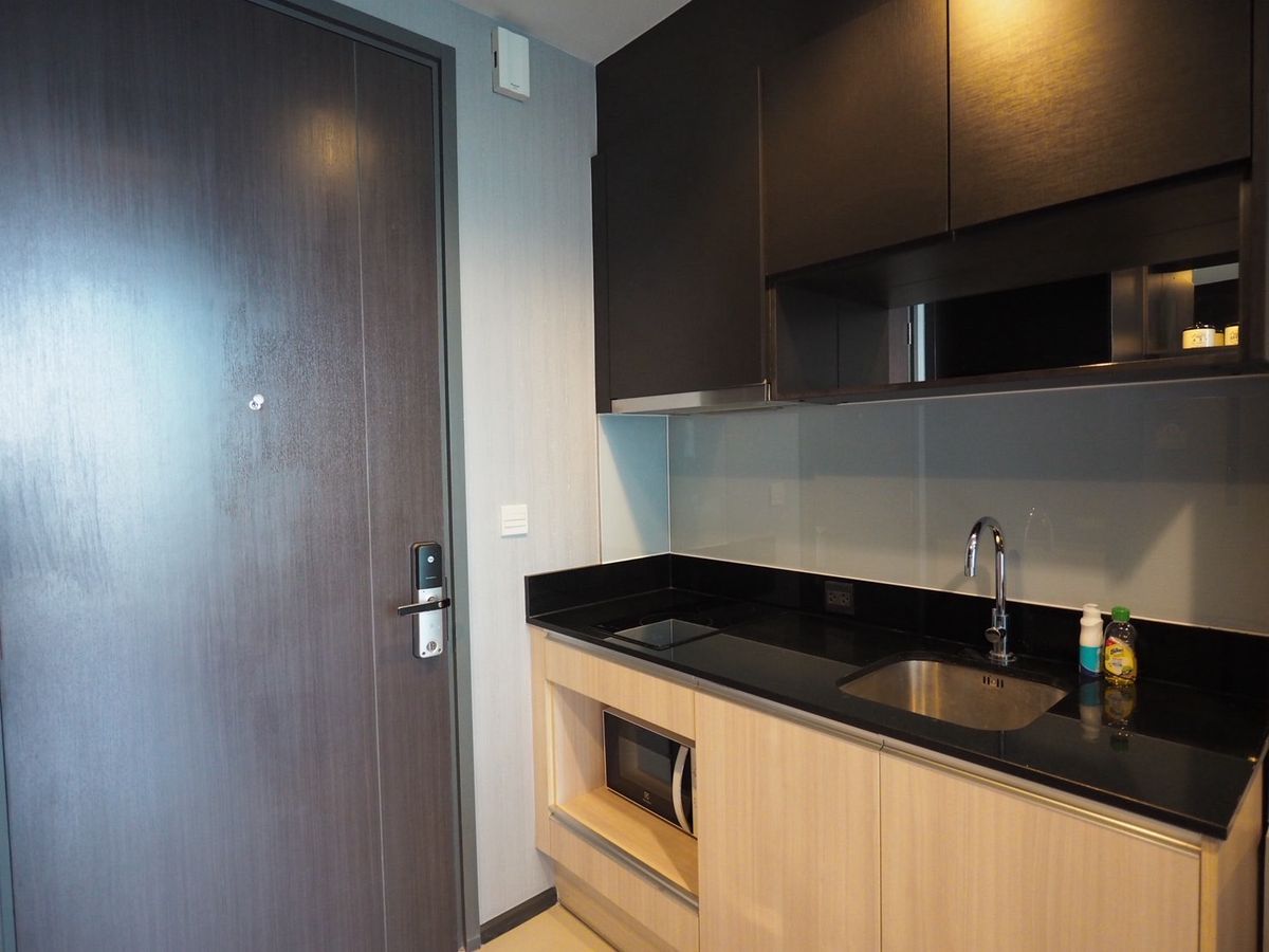 For RentCondoSukhumvit, Asoke, Thonglor : For rent Edge Sukhumvit 23 fully furnished  (S03-2126) 