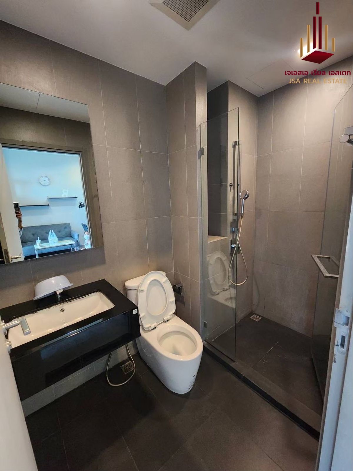 For SaleCondoLadprao, Central Ladprao : ✨ For Sale: WHIZDOM Avenue Ratchada - Ladprao Condo ✨ 💰 ONLY 4,700,000 THB