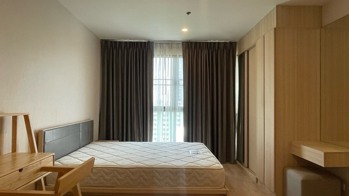 ให้เช่าคอนโดบางนา แบริ่ง ลาซาล : ให้เช่า 1 ห้องนอน  27 ตรม ขั้น 8 ตึกซี