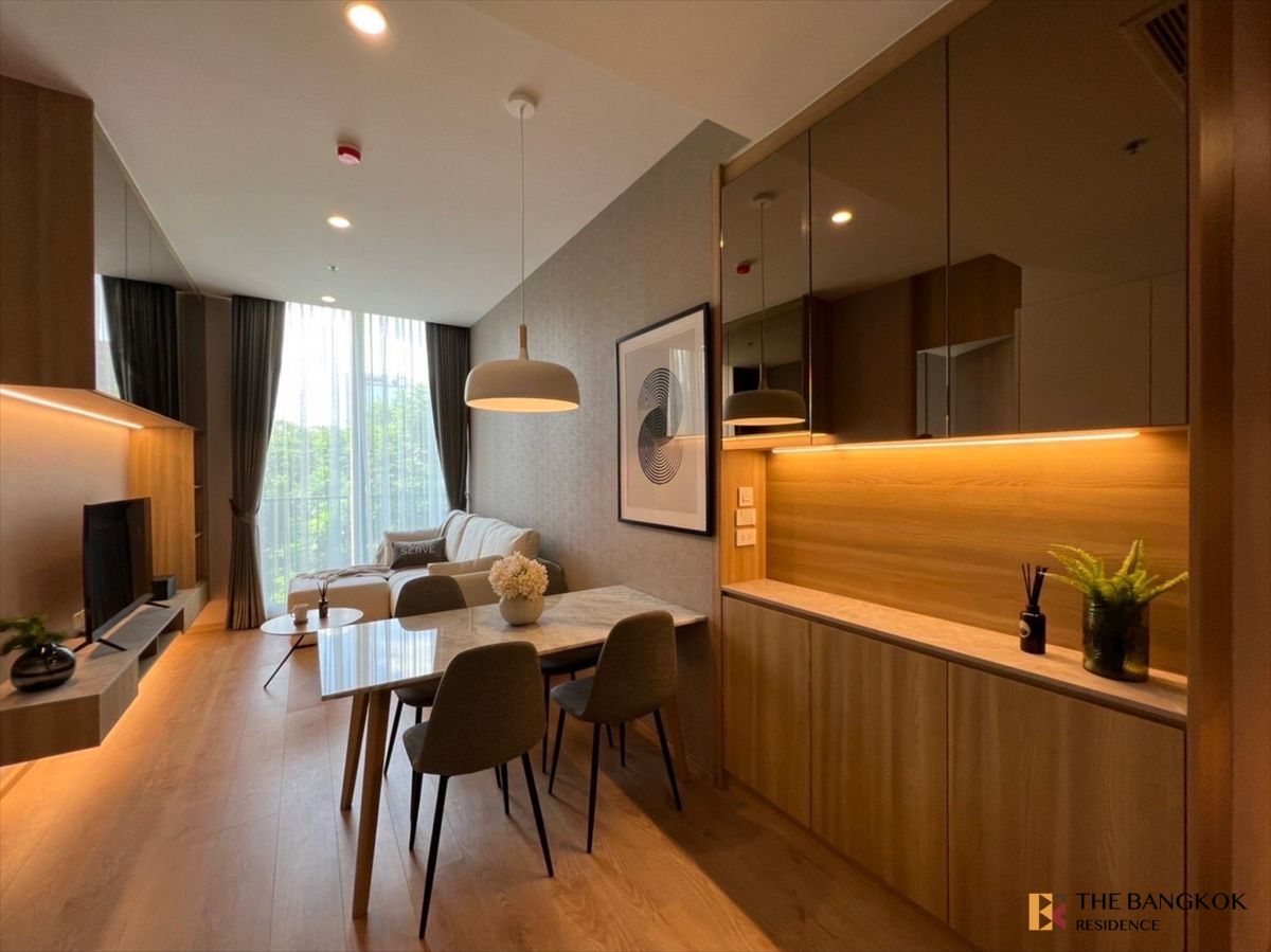 For SaleCondoSukhumvit, Asoke, Thonglor : Condo for Sale | Noble BE19 Sukhumvit 19 | 1-Bedroom in the Heart of Asoke, Near BTS Asoke & MRT Sukhumvit By Noon